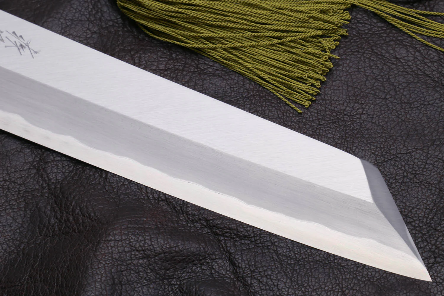 Yoshihiro Aonamiuchi Blue Steel #1 Kiritsuke Multipurpose Chef Knife with Ebony Handle - Image 5