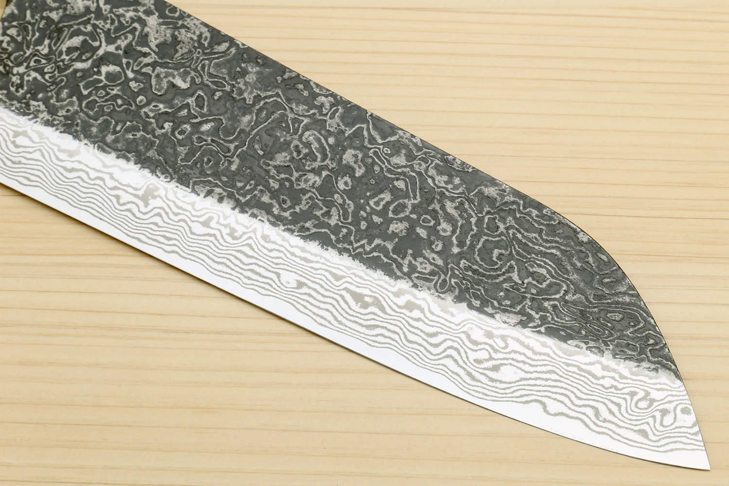 Yoshihiro Black-Forged High Performance SLD Damascus Steel Masashi Santoku Multipurpose Chef Knife Ironwood Handle - Image 4
