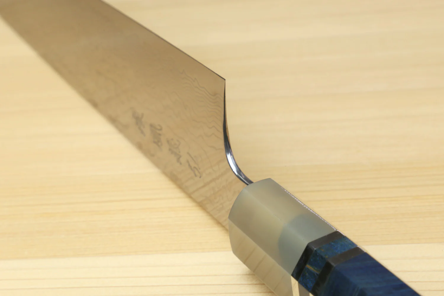 Yoshihiro Damascus SG2 (R2) Semi-Stainless Utility-Kiritsuke Chef Knife with Ocean Blue Handle (Blade Length 9.5" (240mm)) - Image 6