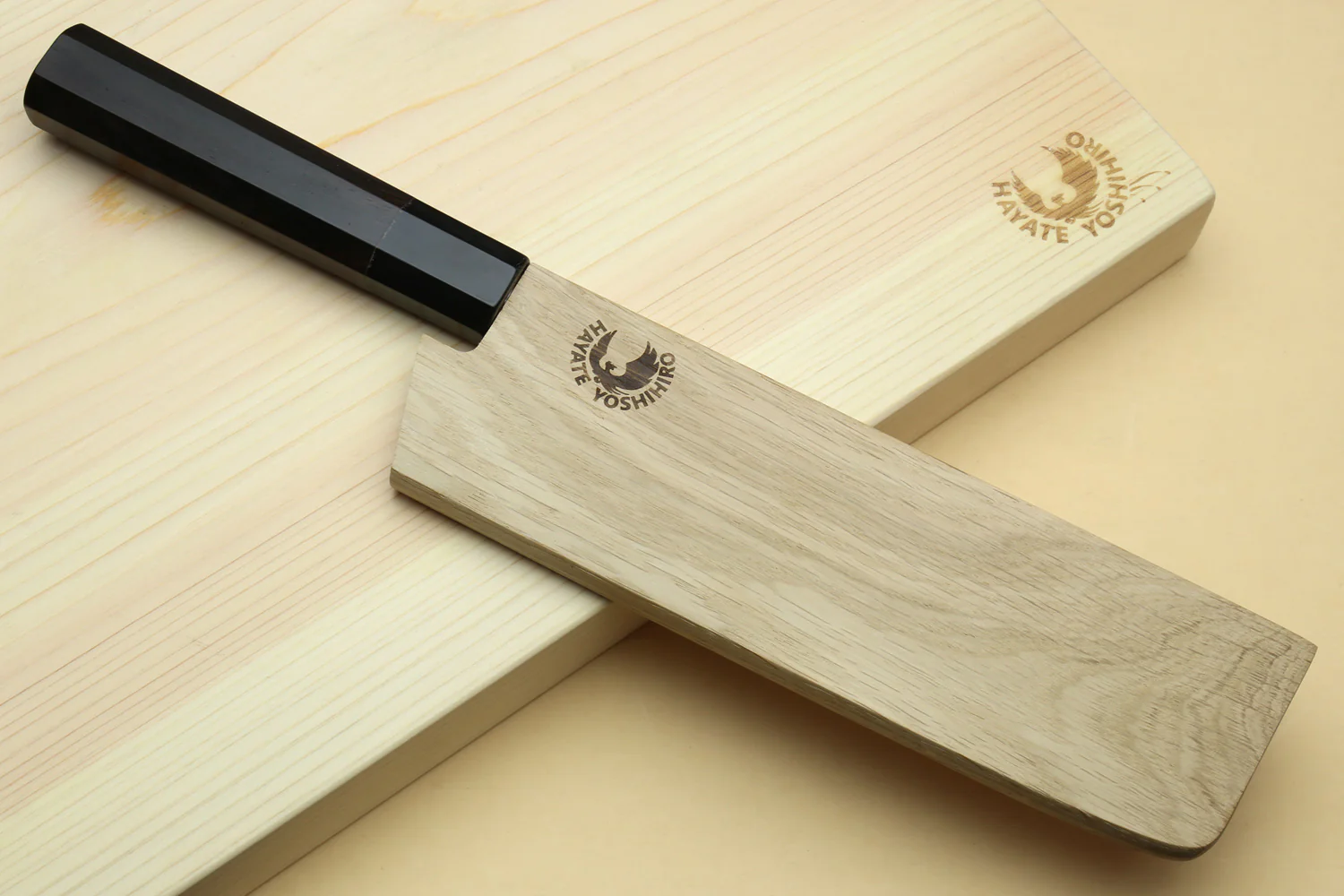 Yoshihiro Kurouchi Black-Forged Blue Steel Stainless Clad Nakiri Japanese Vegetable Knife (Ebony Handle) - Image 8