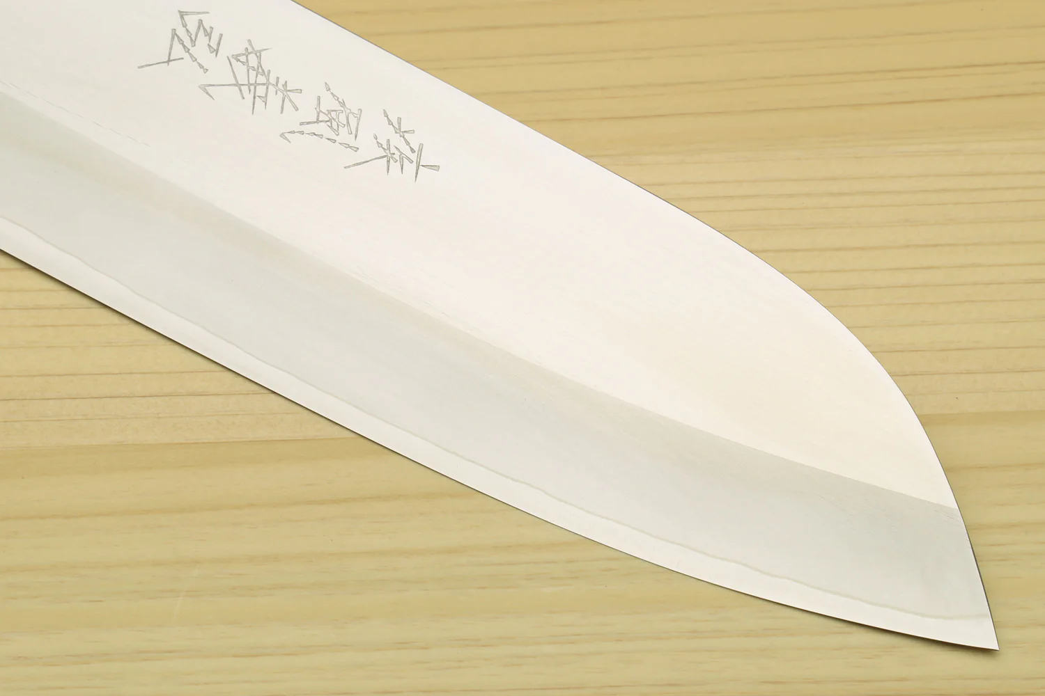 Yoshihiro High Speed Steel HAP40 Santoku Multipurpose Chefs Knife, Octagonal Ebony Wood Handle with Triple Ring - Image 4