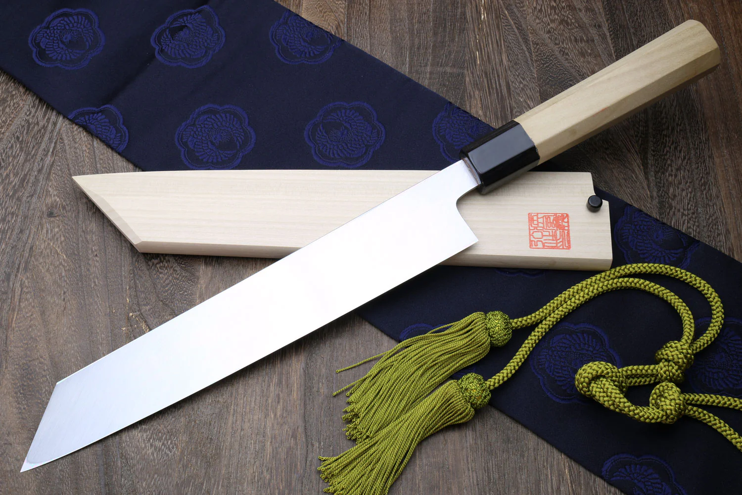 Yoshihiro Hongasumi White Steel Kiritsuke Multipurpose Japanese Chef Knife Magnolia Handle - Image 2