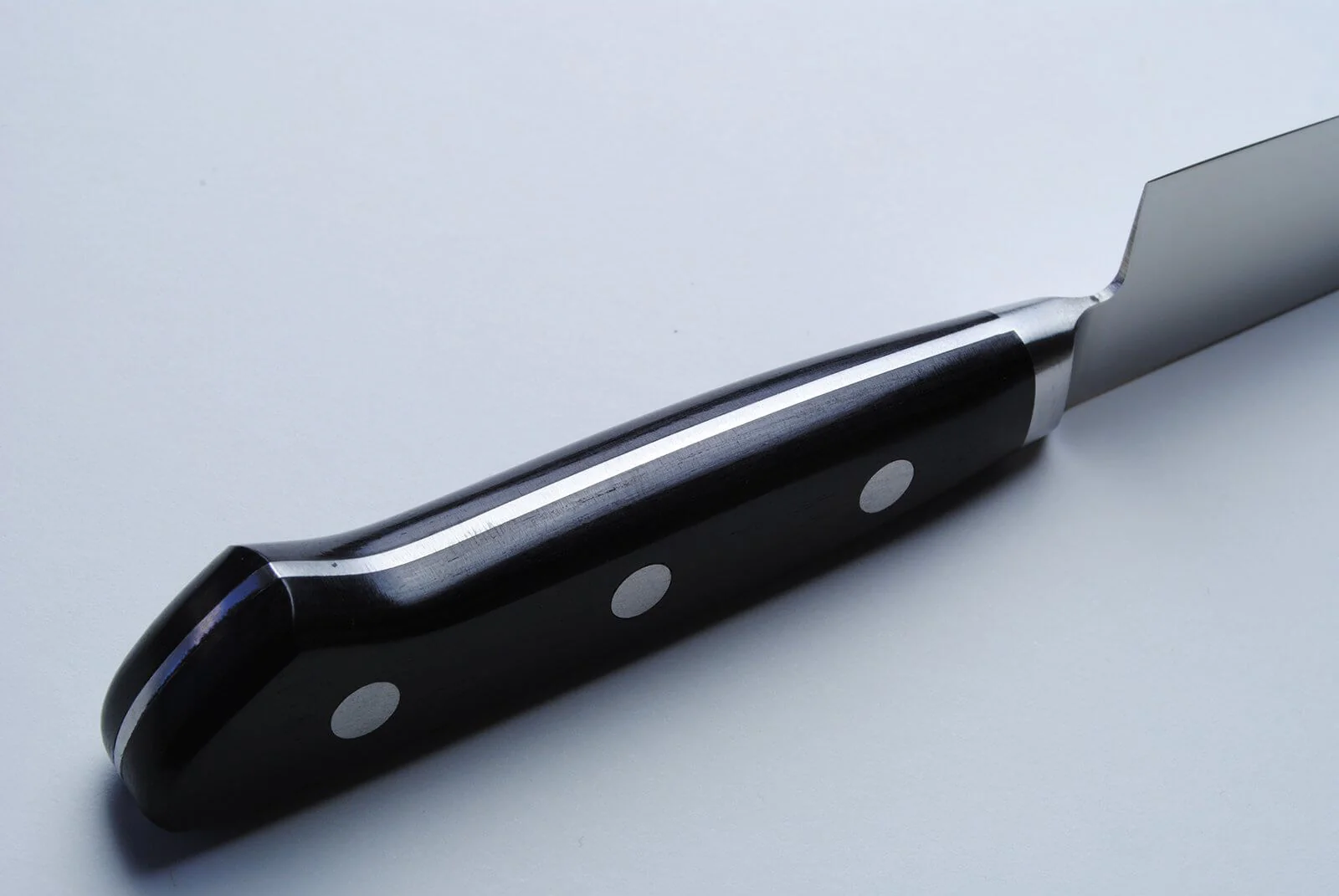 Yoshihiro Inox Stain-resistant Aus-10 Steel Ice Hardened Gyuto - Image 4