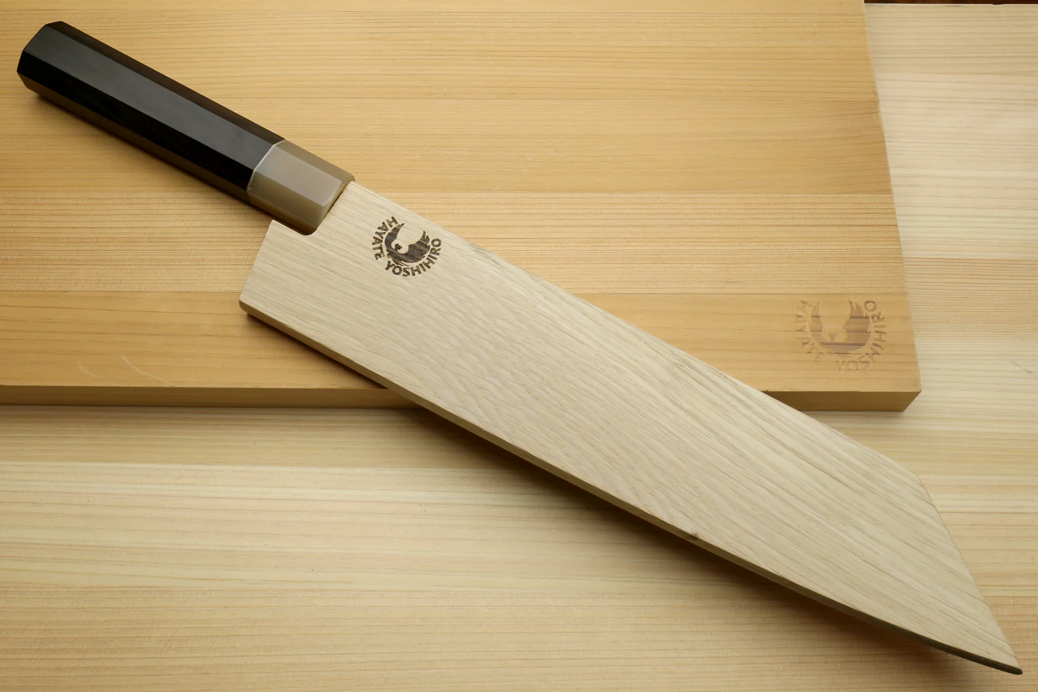 Yoshihiro Kurouchi Stainless Clad Nashiji High Performance SLD Kiritsuke Multipurpose Knife - Image 9