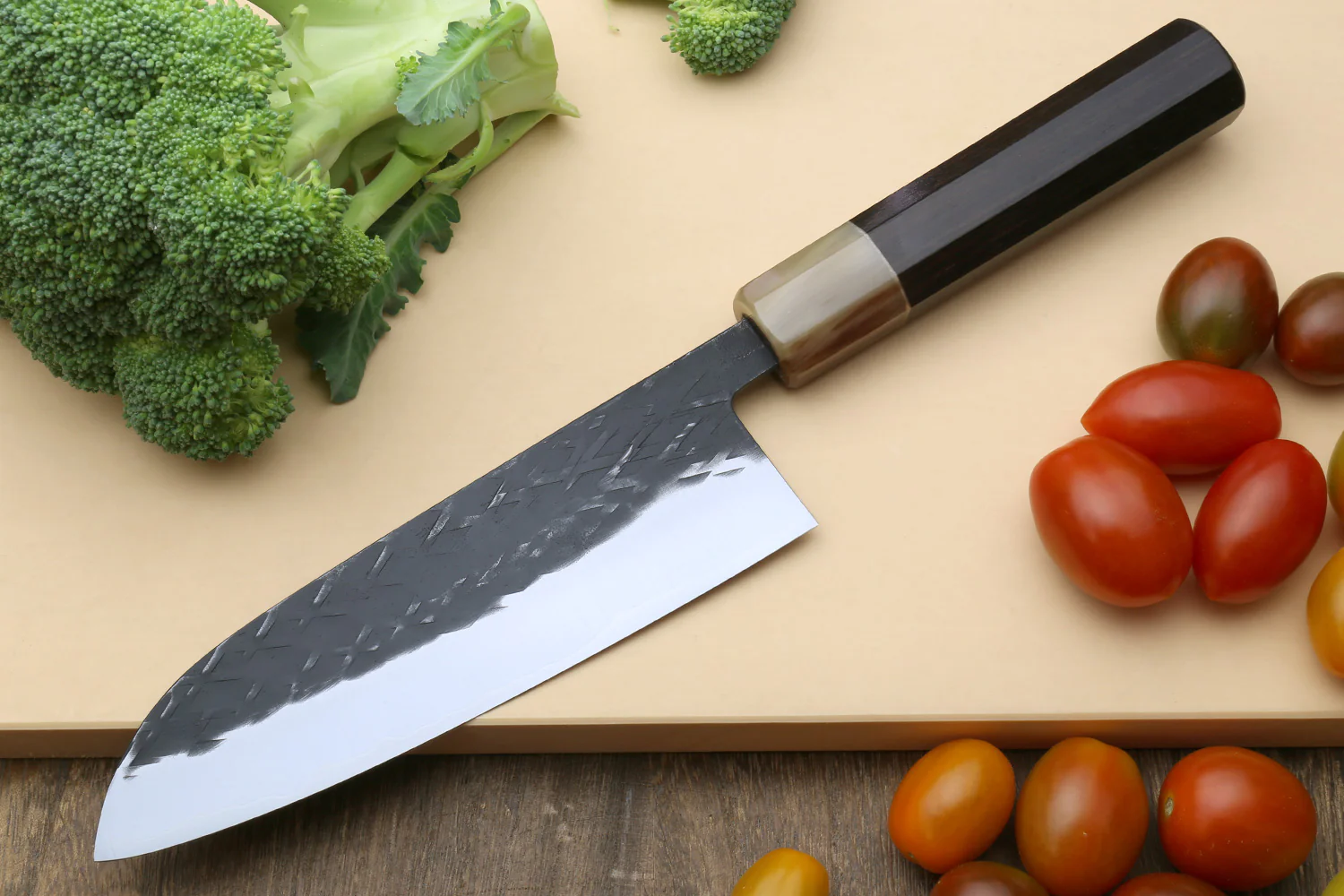Yoshihiro Kurouchi Stainless Clad Nashiji High Performance SLD Santoku Multipurpose Knife - Image 3