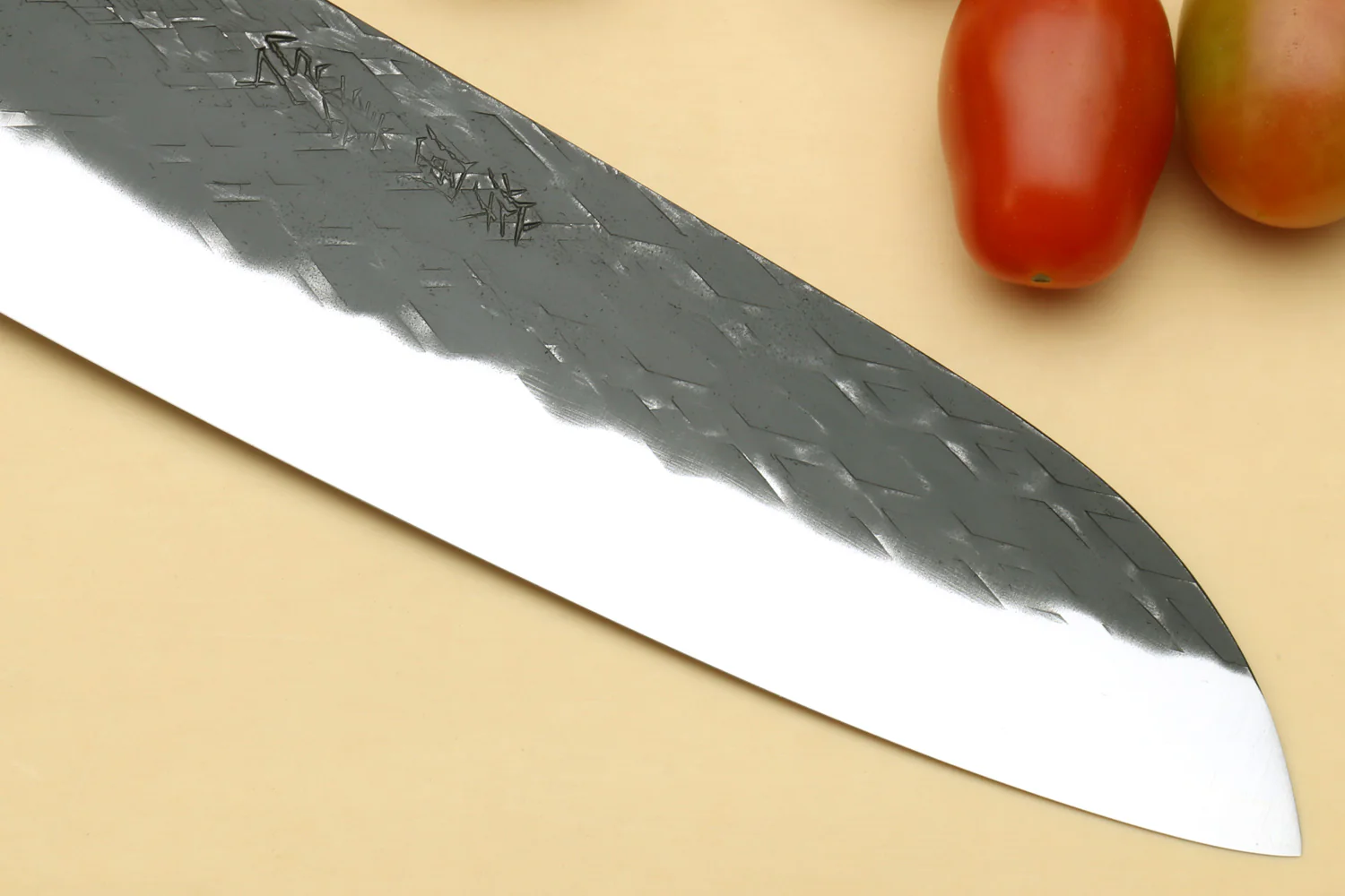 Yoshihiro Kurouchi Stainless Clad Nashiji High Performance SLD Santoku Multipurpose Knife - Image 6