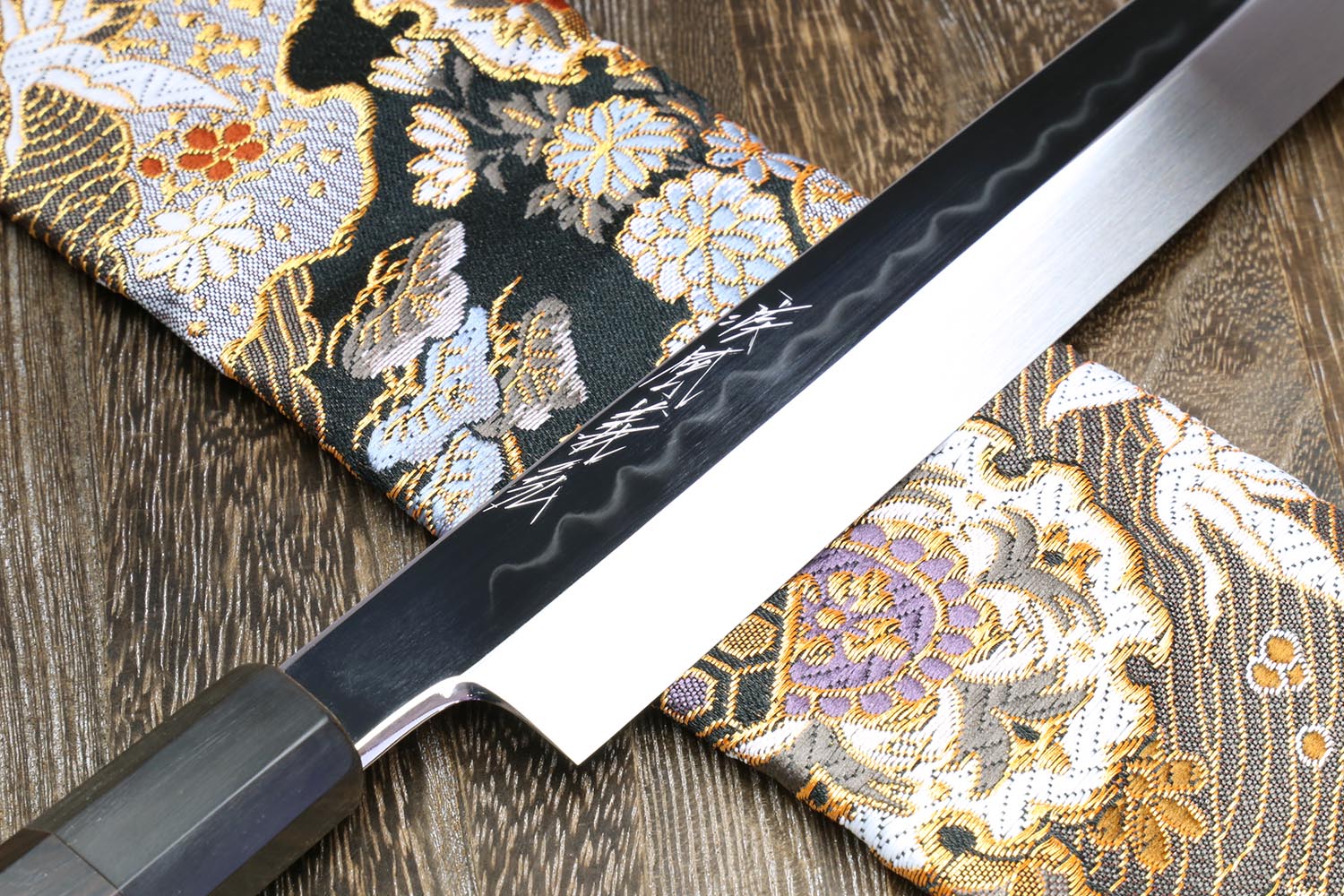 Yoshihiro Mizu Honyaki White Steel #1 Mirror-Finished Namiukashi Yanagi Ebony Handle - Image 5