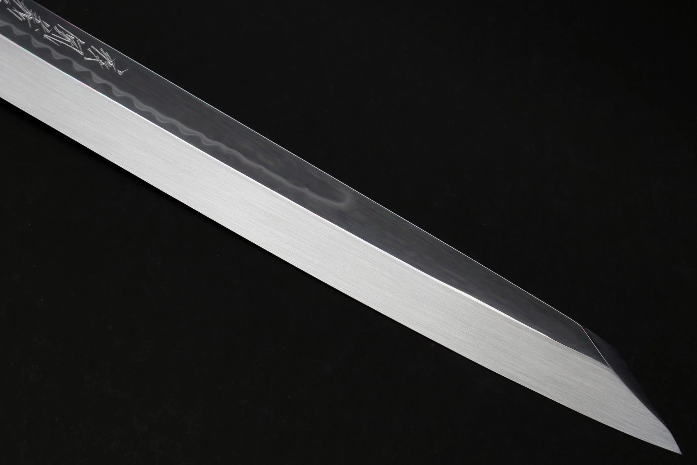 Yoshihiro Mizu Honyaki White Steel Mirror-Finished Namiukashi Yanagi Kiritsuke Ebony Handle - Image 7