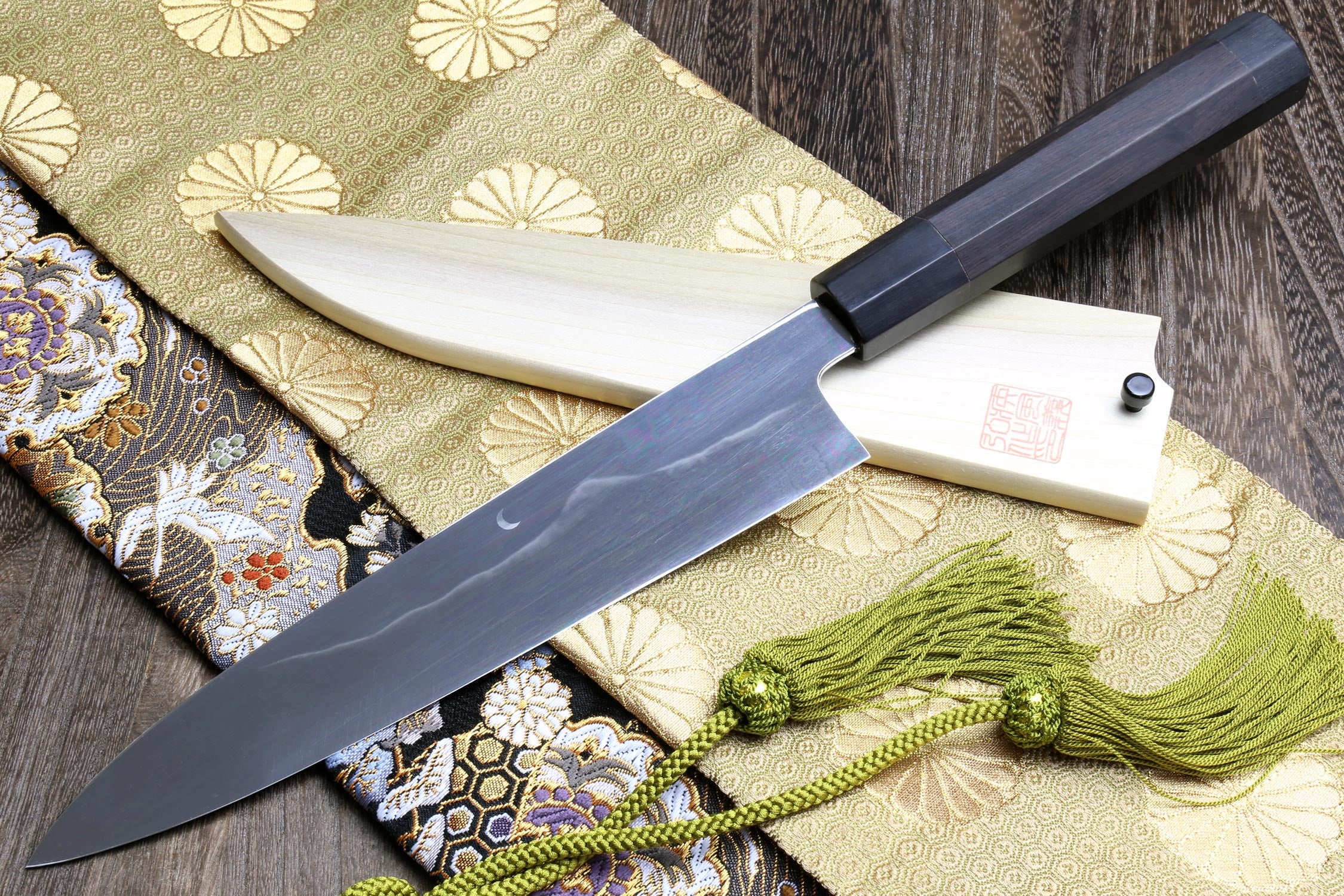 Yoshihiro Mizu Yaki White Steel #1 Honyaki Mirror-Finished Mt. Fuji with Crescent Moon Gyuto Chefs Knife with Ebony Handle - Image 3