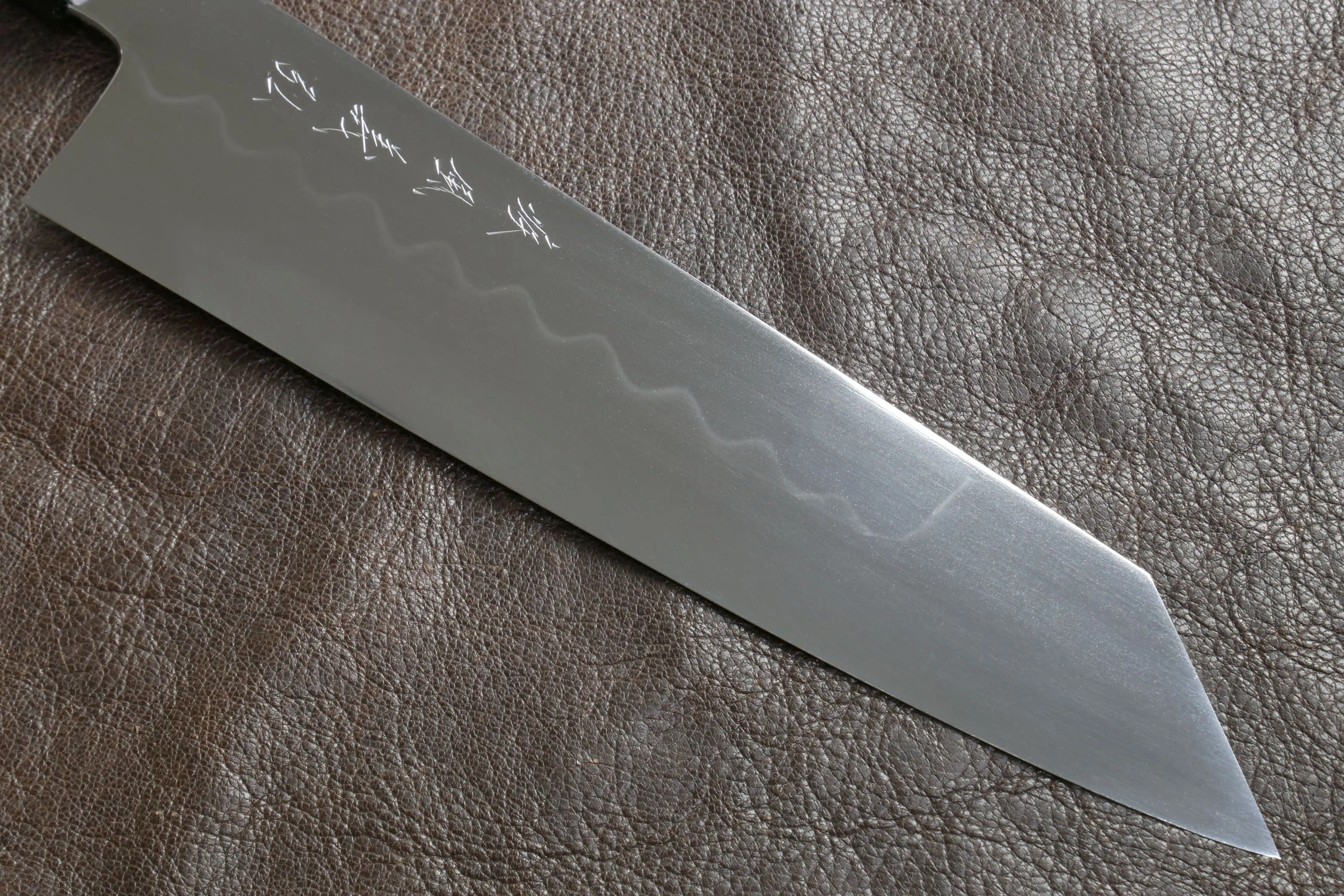 Yoshihiro Mizu Yaki Honyaki Shiroko White Steel #2 Mirror Polished Kiritsuke Japanese Multipurpose Knife with Triple Nickel Silver Ring Ebony Handle  240mm (9.5") - Image 3