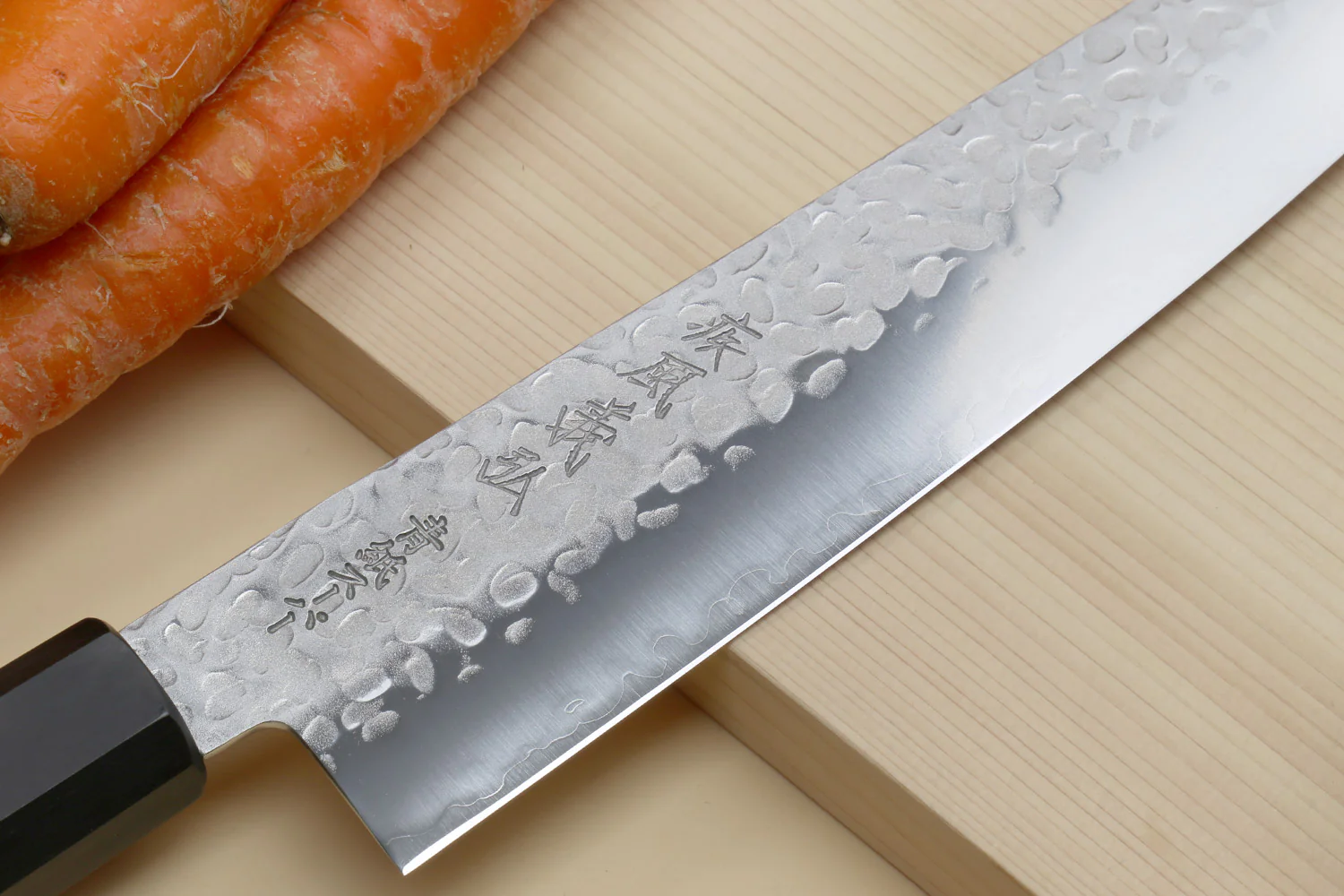 Yoshihiro Super Blue Steel Stainless Clad Hammered Gyuto Chefs Knife Rosewood Handle - Image 4