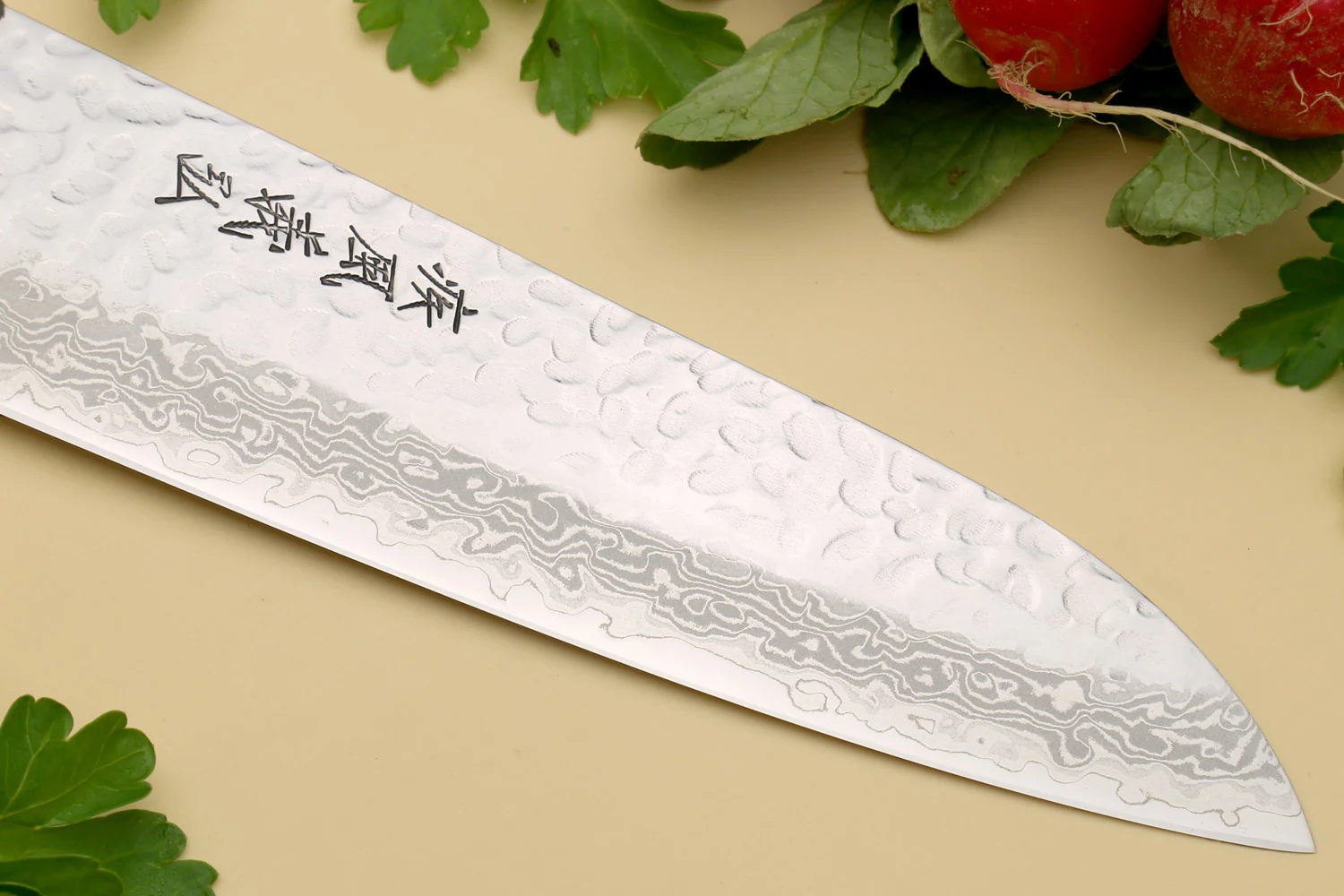 Yoshihiro VG-10 16 Layer Hammered Damascus Stainless Steel Santoku Chef knife - Image 6