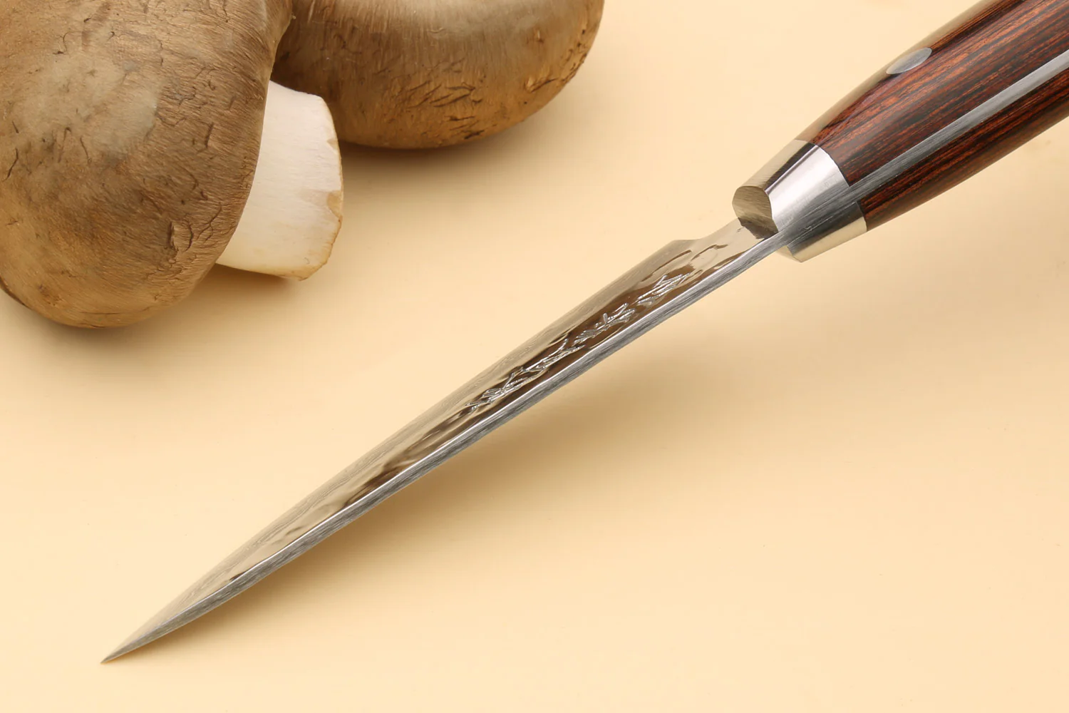 Yoshihiro VG-10 16 Layer Hammered Damascus Stainless Steel Paring Knife 3.2" - Image 5